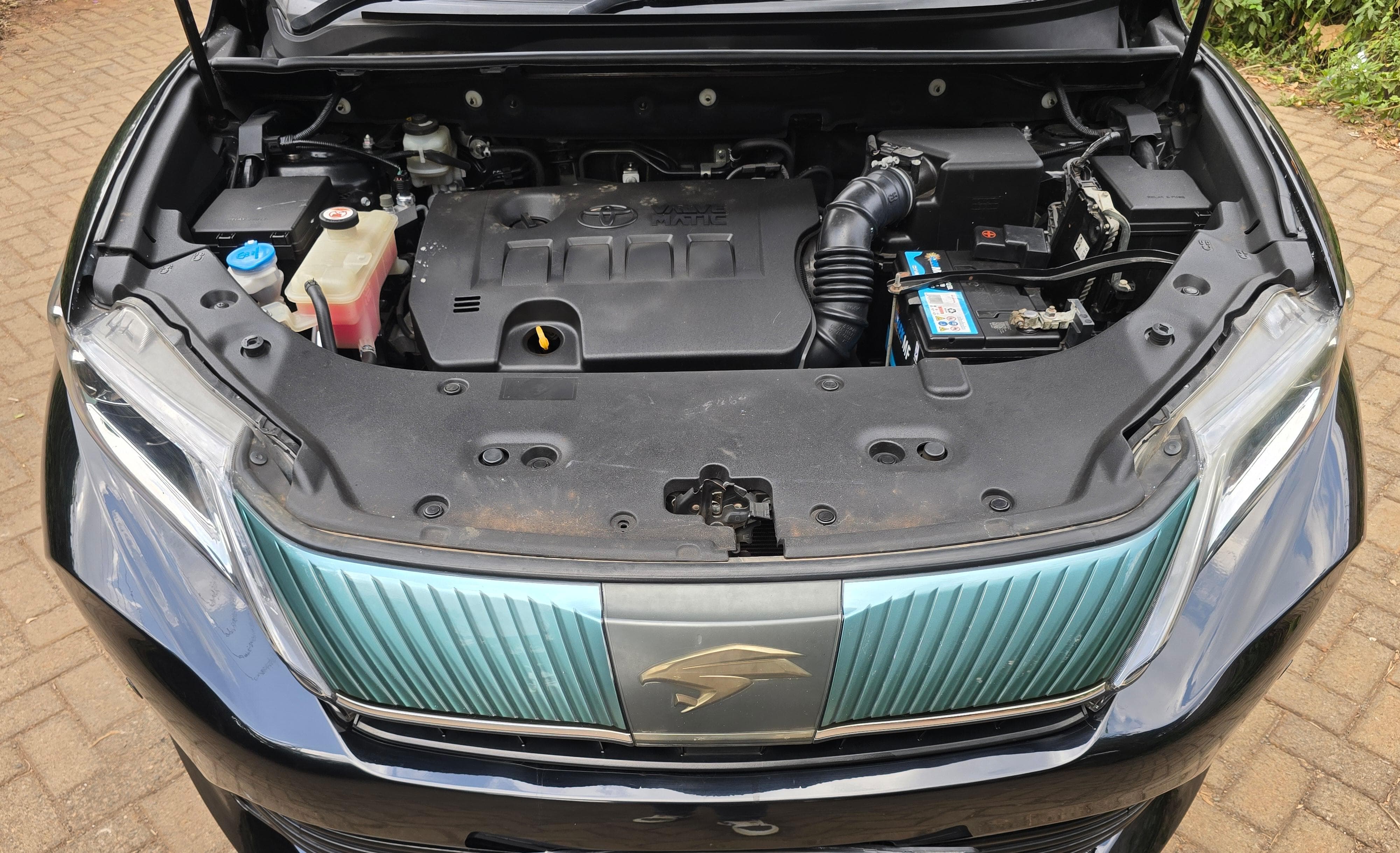 Toyota  Harrier ZSU60